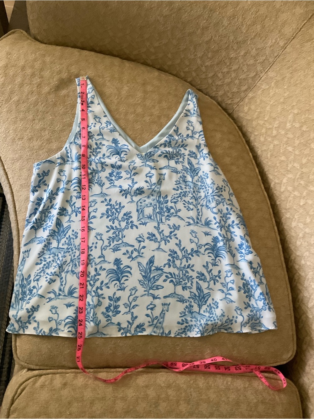 Lilly Pulitzer Sleeveless V-Neck Blue & White Floral Print Tank Top XL - Picture 8 of 9